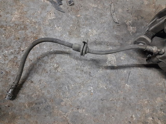 Гибкая тормозная трубка передняя 34306854263 BMW
