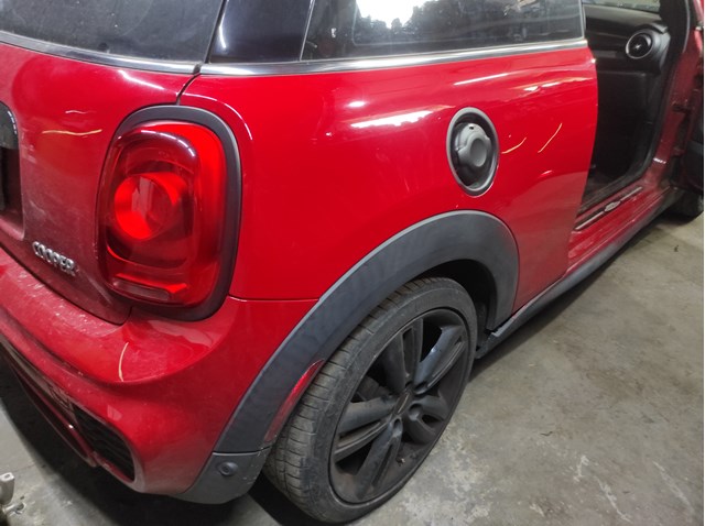 Крыло заднее правое 41007387970 BMW