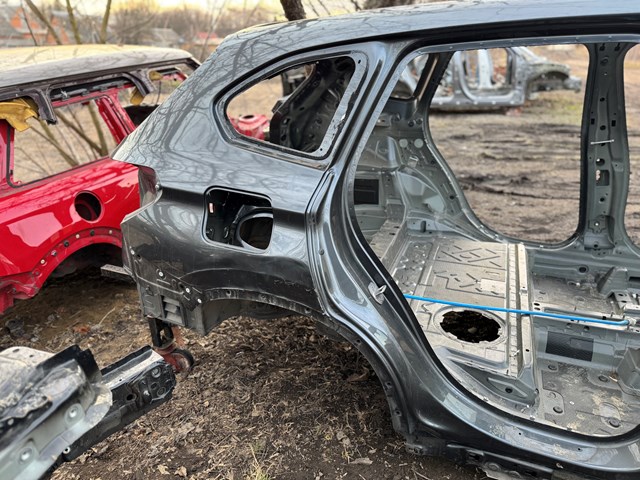 Крыло заднее правое 41007436156 BMW