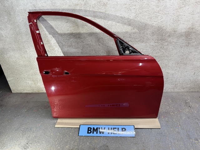 Пассажирская передняя дверь 41009628764 BMW