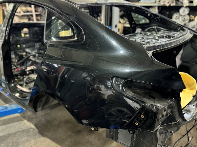 BMW 41219498457 Крыло заднее левое в наличии Харьков