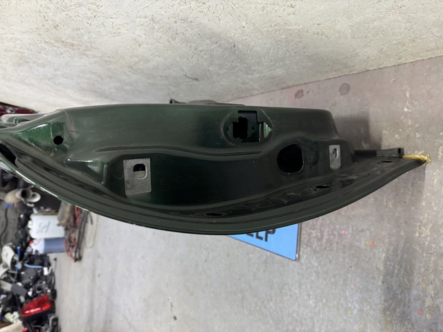 41517294266 BMW Дверь передняя правая купить в Киев