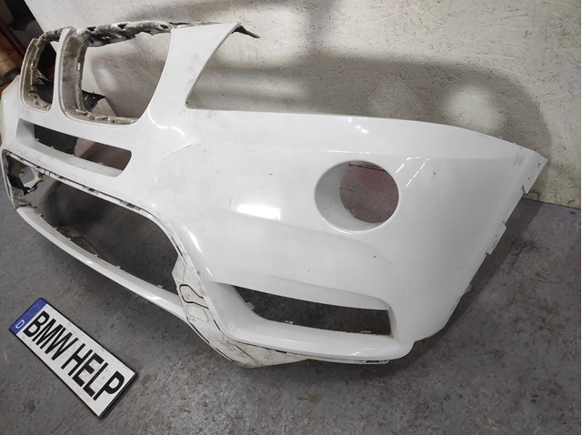 BMW 51117210440 Передний бампер в наличии Полтава