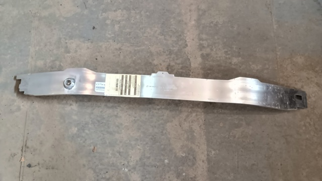 Усилитель переднего бампера  51117255393 BMW