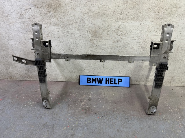 BMW 51117301605 Кронштейн радиатора нижний в наличии Тернополь