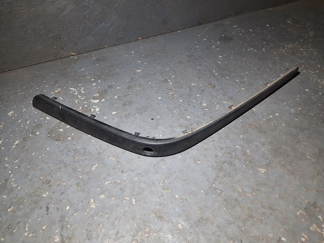 Молдинг заднего бампера, правый 51122498502 BMW