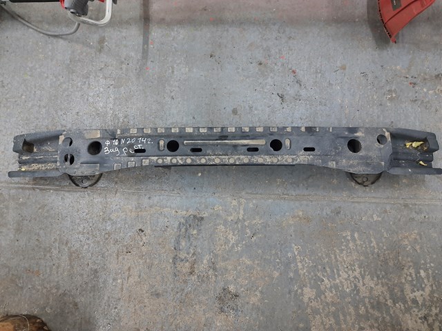 Буфер бампера заднего 51127203976 BMW