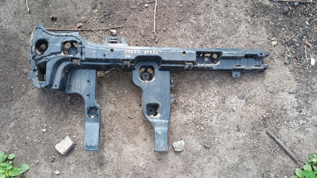 Кронштейн бампера заднего, левый 51127300813 BMW