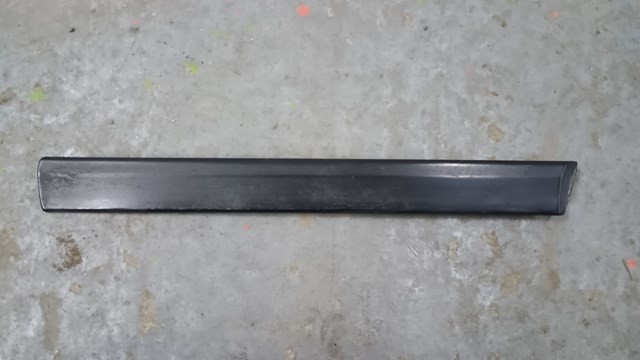 Молдинг переднего правого крыла 51131944942 BMW