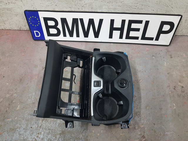 Подстаканник подлокотника центральной консоли 51167951771 BMW