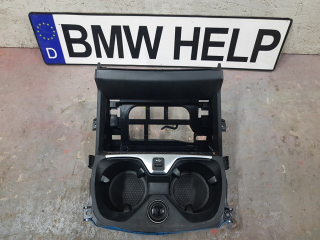 51167951771 BMW Подстаканник подлокотника центральной консоли купить в Харьков