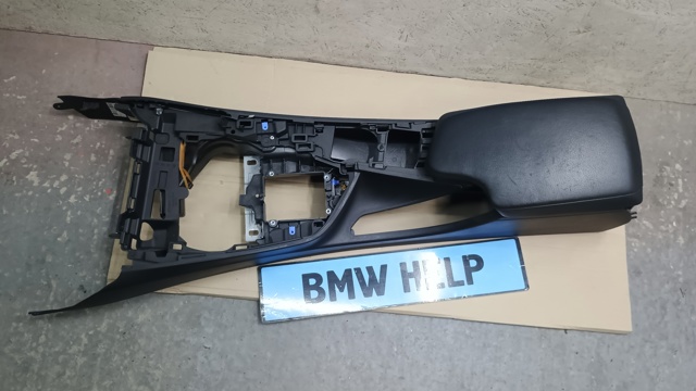51169285129 BMW Крышка подлокотника купить в Киев