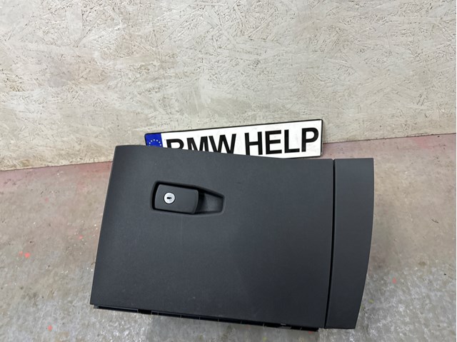Ящик перчаточный (бардачок) 51169490194 BMW