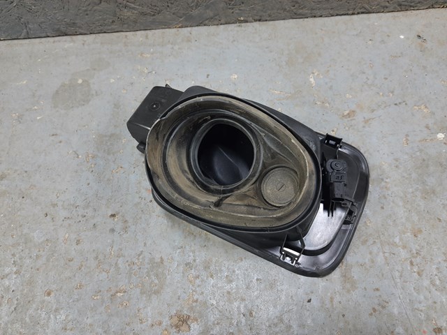 51177359171 BMW Горловина топливного бака купить в Ирпень