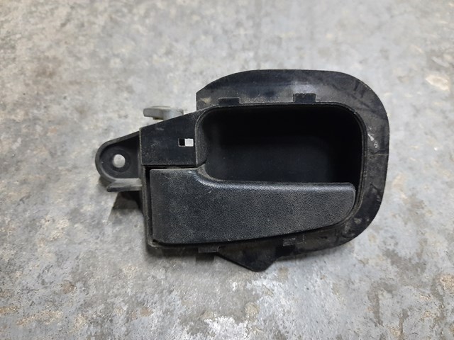 Ручка передней двери внутренняя, левая 51211960807 BMW