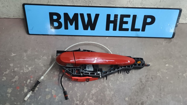 Ручка передней двери наружная, правая 51217332566 BMW