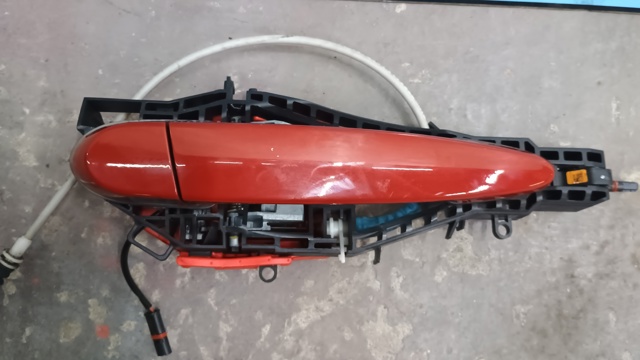 BMW 51217332566 Ручка двери передней наружная правая в наличии Ужгород