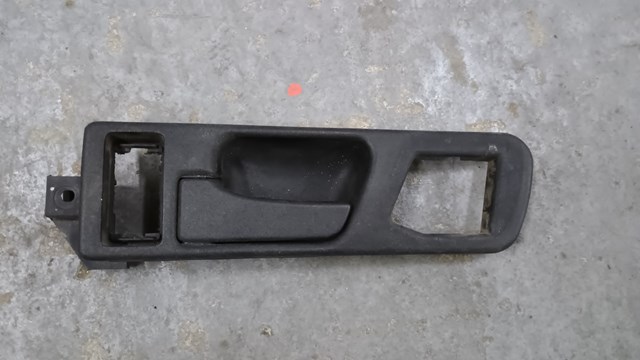 Дверная ручка левая передняя 51221928217 BMW