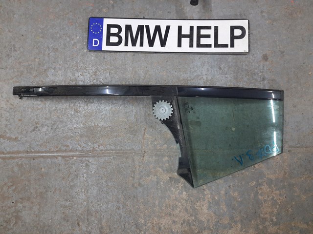 Задняя форточка левая 51357197885 BMW
