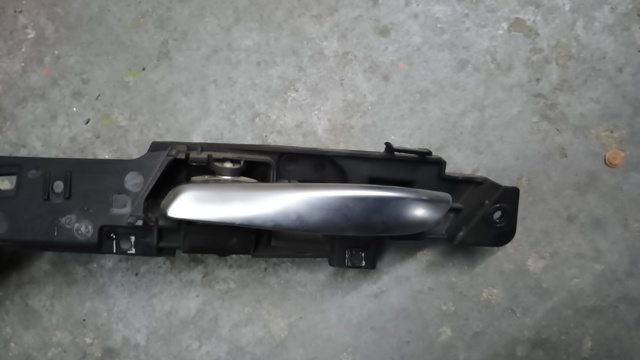Ручка двери задней внутренняя левая 51416974297 BMW