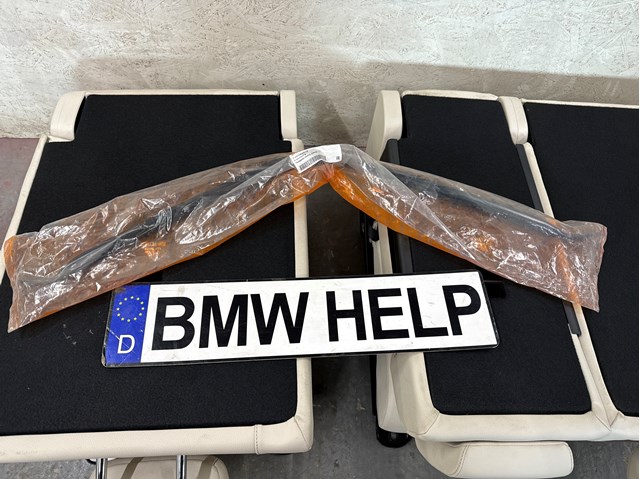 Шина бампера переднего 51647434549 BMW