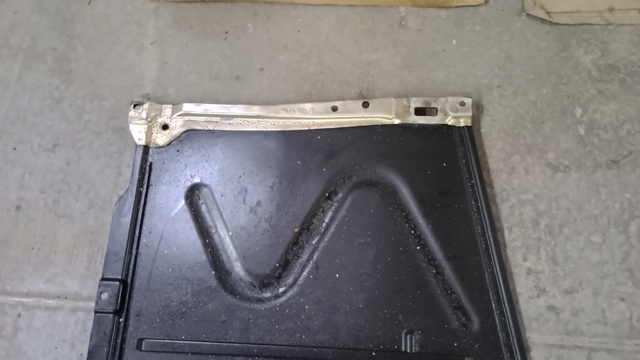 51757241831 BMW Защита днища левая купить в Тернополь