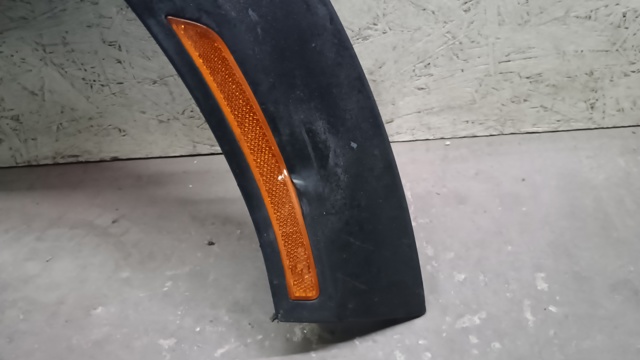 51777376870 BMW Расширитель (накладка) арки переднего крыла правый купить в Каменское