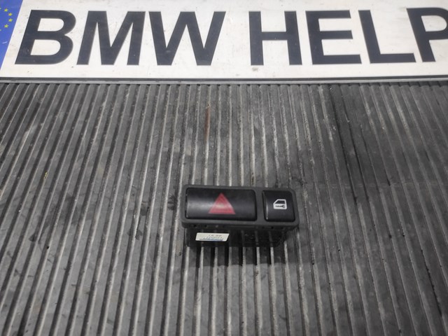 Кнопка включения аварийной сигнализации 61318368920 BMW