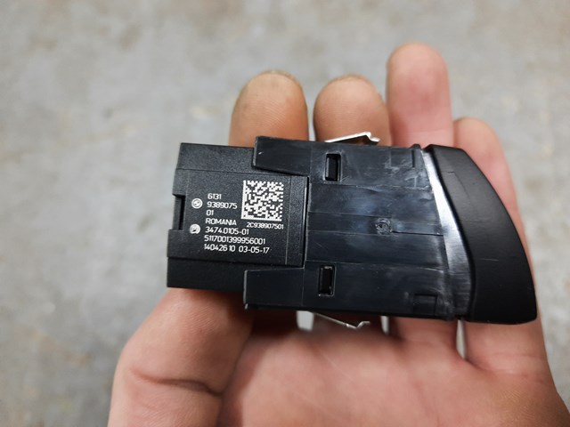 61319389075 BMW Кнопка аварийки купить в Украина