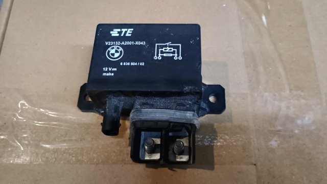Реле указателей поворотов 61366836504 BMW