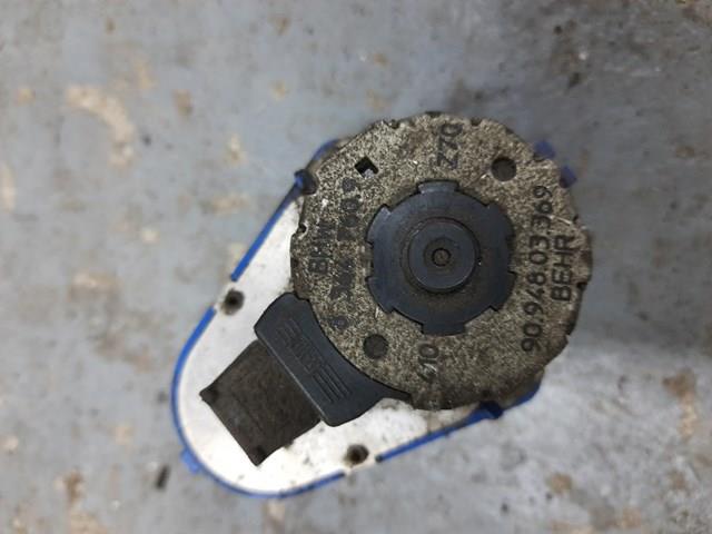 Привод заслонки печки 64118364760 BMW