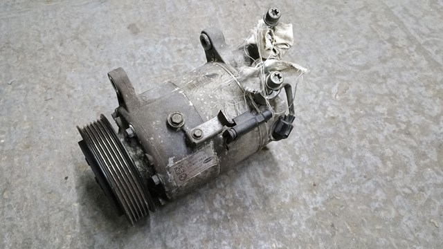 Компрессор климатической установки 64529362491 BMW