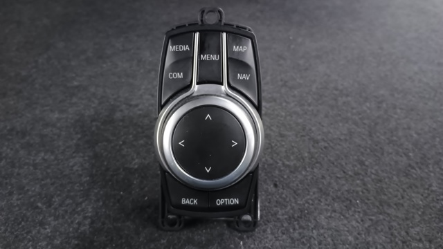 Коммутатор системы зажигания 65829866964 BMW