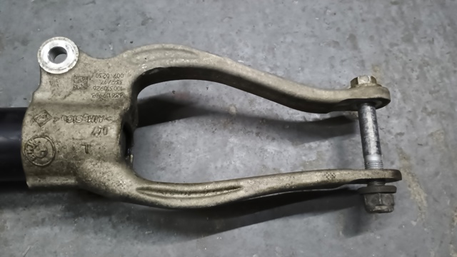 Вилка нижняя амортизатора переднего, левая 6861199 BMW