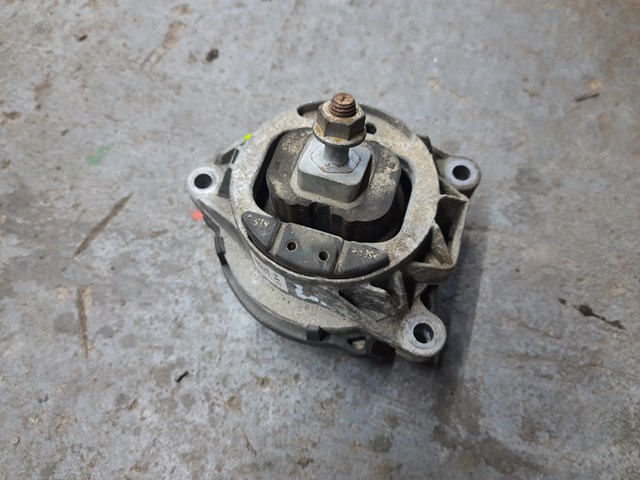Левая подушка двигателя 6863821 BMW