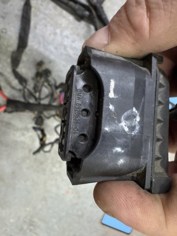 6925638 BMW купить в Винница