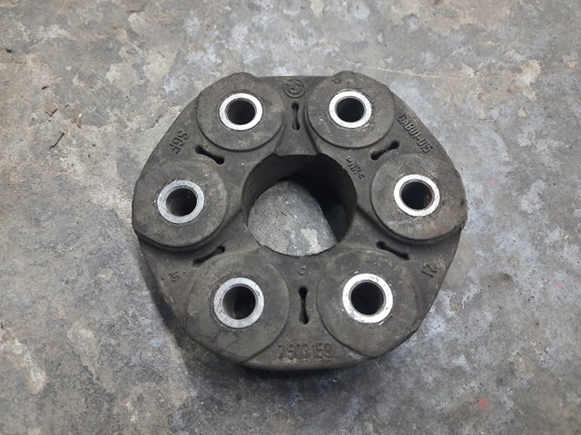 Резиновая упругая муфта кардана передняя 7503159 BMW