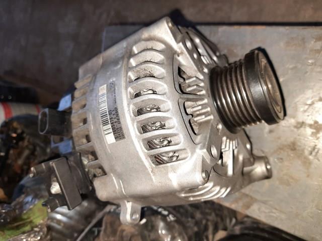 Автомобильный генератор 7605478 BMW