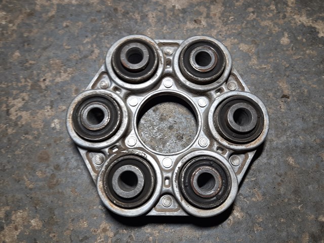 Муфта карданного вала Бмв Х6