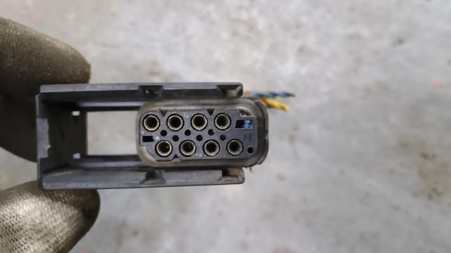 8352566 BMW купить в Харьков