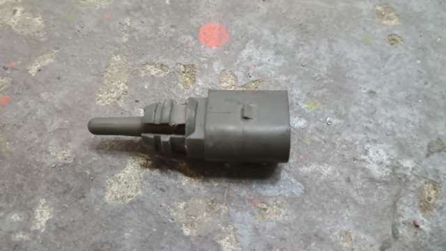 Датчик температуры воздуха 8Z0820535A VAG