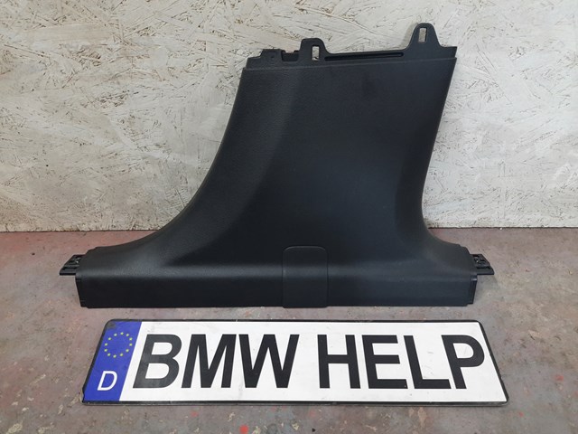Обшивка стойки кузова внутренняя, средняя нижняя правая A2436909800 MERCEDES