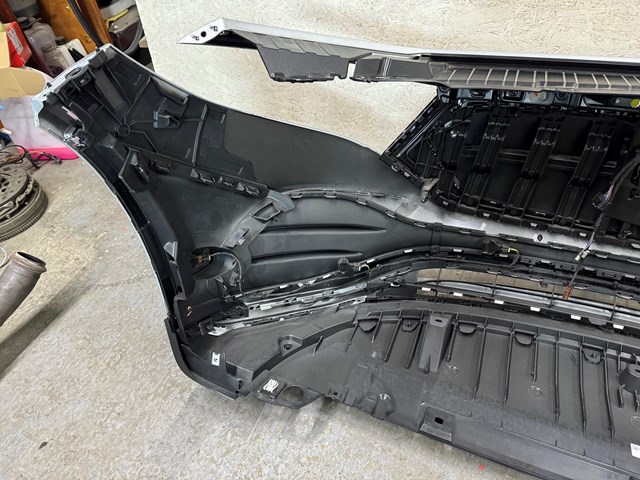 MERCEDES A2438856901 в наличии Запорожье