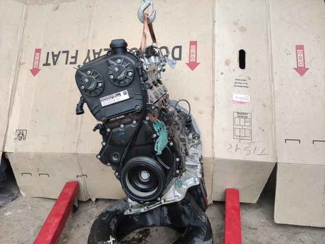 06N100033C VAG Двигатель в сборе купить в Киев