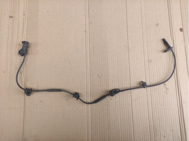 Датчик АБС (ABS) передний 104476100E TESLA