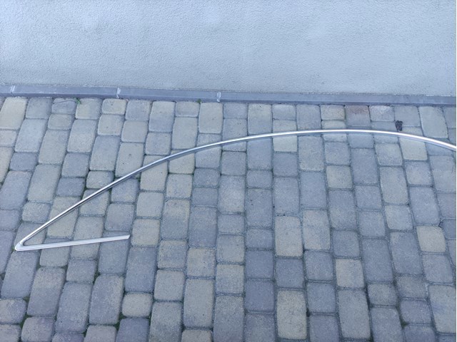 Молдинг крыши, правый 4G5853704F2ZZ VAG