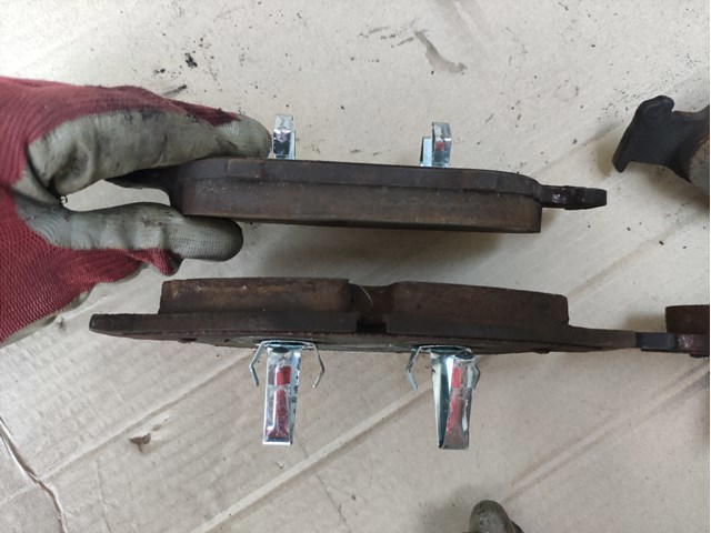 4GD698151C VAG Передние тормозные колодки купить в Киев