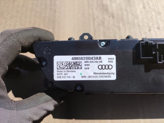 4M0820043AB Блок управления режимами отопления/кондиционирования купить Одесса