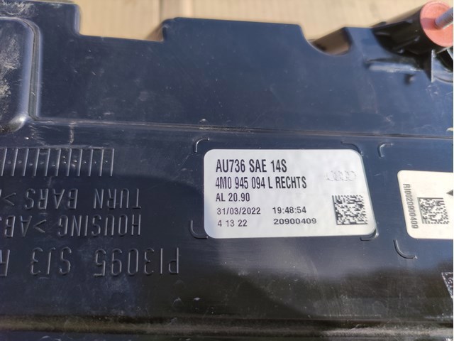 4M0945094L VAG Фонарь задний правый купить в Ужгород