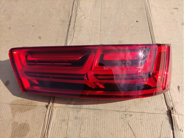 Фонарь задний правый 4M0945094L VAG